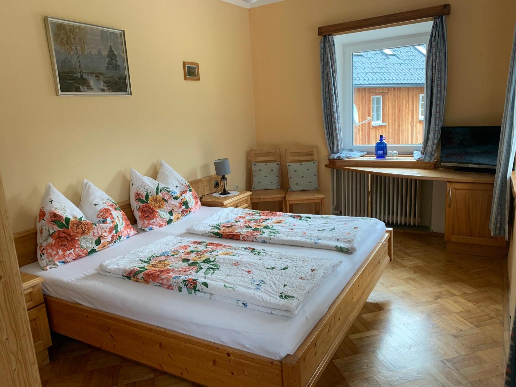 Wengerwirt Zur Laube Bed & Breakfast Weng im Gesause ภายนอก รูปภาพ